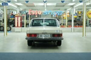 Bild 11/50 von Mercedes-Benz 300 SEL 6.3 (1968)