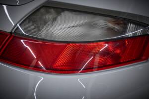 Imagen 71/98 de Porsche 911 Carrera 4S (2004)