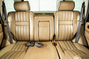 Immagine 13/33 di Land Rover Range Rover 4.6 HSE (2000)