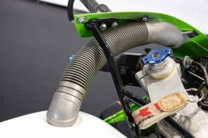 Image 28/50 of Kawasaki ZX-R 400 (1990)