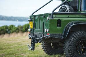 Image 24/31 de Land Rover Defender 110 (2005)