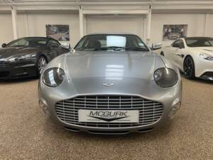Imagen 3/12 de Aston Martin DB 7 Zagato (2004)