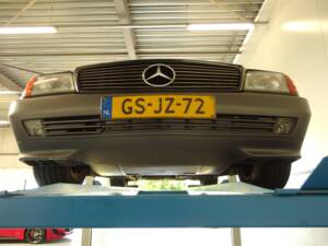 Image 90/96 of Mercedes-Benz 300 SL (1992)