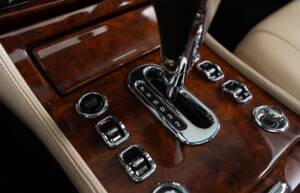Image 31/46 of Bentley Arnage T (2004)