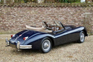 Image 36/50 de Jaguar XK 140 DHC (1957)