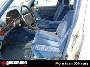 Bild 11/15 von Mercedes-Benz 560 SEL (1990)