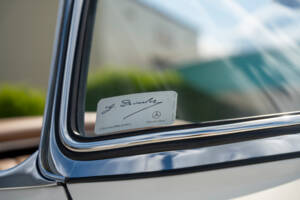 Image 24/38 of Mercedes-Benz 300 SL Roadster (1961)