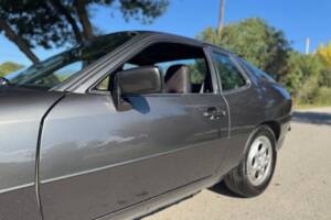 Image 16/35 of Porsche 924 S (1986)