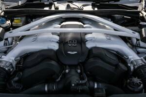 Image 3/50 of Aston Martin Vanquish Volante (2014)