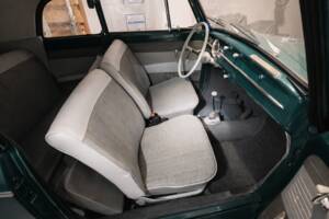 Image 76/81 of Volkswagen Beetle 1200 (1965)