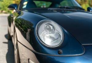 Bild 22/50 von Porsche 911 Turbo (1995)