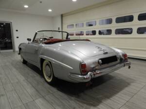 Image 3/15 of Mercedes-Benz 190 SL (1961)
