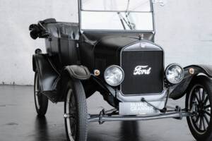 Bild 33/39 von Ford Model T Runabout (1924)