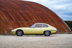 Bild 27/30 von Jaguar E-Type V12 (2+2) (1971)