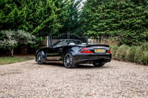 Immagine 11/46 di Mercedes-Benz SL 65 AMG (2005)