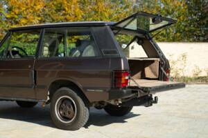 Obraz 21/50 pojazdu Land Rover Range Rover Classic TD (1992)