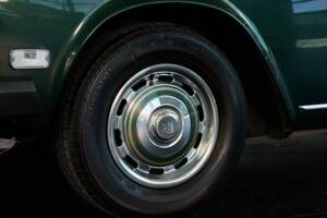 Imagen 7/50 de Rolls-Royce Silver Shadow II (1977)