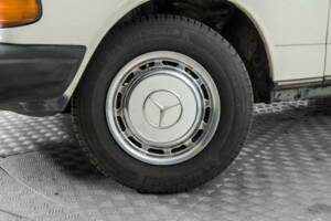 Bild 4/50 von Mercedes-Benz 300 D (1983)