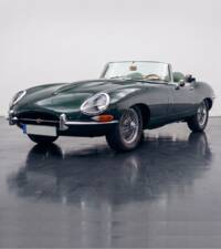 Image 1/13 of Jaguar E-Type 3.8 (1961)