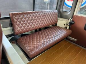 Bild 32/61 von Land Rover Defender 90 Td5 (2000)
