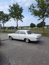 Image 32/35 of Opel Rekord 1700 (1964)