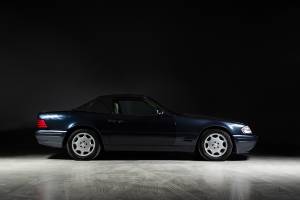 Immagine 3/38 di Mercedes-Benz SL 320 (1997)