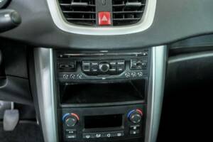 Bild 18/23 von Peugeot 207 1.6 VTi SW (2010)