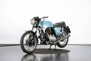 Image 8/50 of Ducati 750 GT (1972)