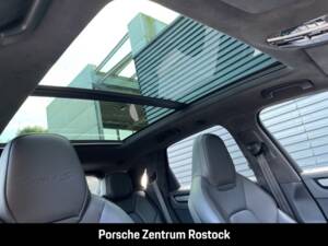 Imagen 20/31 de Porsche Cayenne Turbo S E-Hybrid (2020)