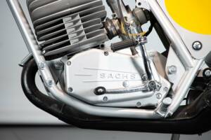 Immagine 33/50 di SWM DUMMY (1975)