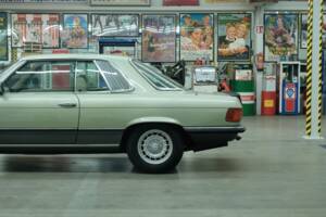 Image 6/50 de Mercedes-Benz 450 SLC 5,0 (1978)