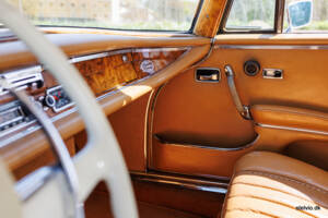 Image 34/38 of Mercedes-Benz 280 SE 3,5 (1970)