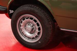 Bild 14/54 von Mercedes-Benz 250 T (1979)