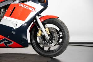 Immagine 34/50 di Suzuki GSX-R 1100 (1986)