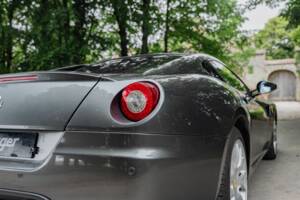 Image 19/50 de Ferrari 599 GTB Fiorano (2006)