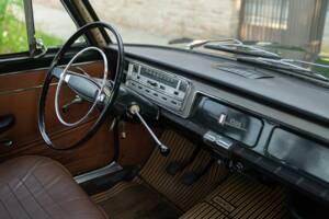 Image 23/50 of FIAT 1500 C (1967)