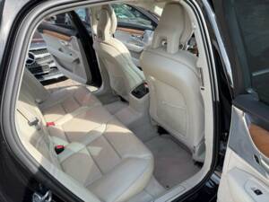 Bild 22/27 von Volvo S90 T8 (2018)