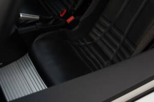 Image 20/50 of Lotus Exige S 240 (2010)