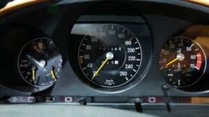 Bild 10/29 von Mercedes-Benz 500 SLC (1980)