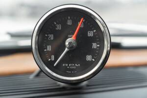 Image 35/50 of Mercedes-Benz 220 S b (1967)