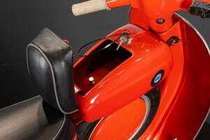 Immagine 37/49 di Piaggio Vespa 90 (1967)