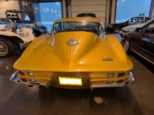 Bild 5/21 von Chevrolet Corvette Sting Ray (1966)
