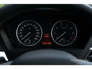Image 23/34 of BMW X5 xDrive48i (2006)