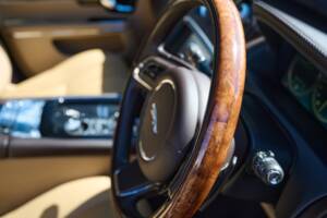 Bild 43/50 von Jaguar XJ 5.0 (2010)