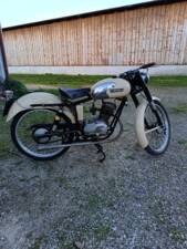 Imagen 2/6 de Laverda 75 Sport (1953)