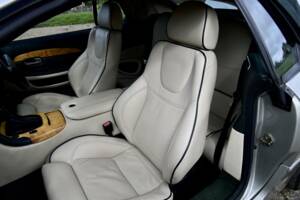 Bild 36/50 von Aston Martin V12 Vantage S (2012)