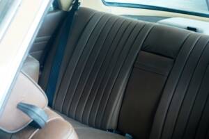 Bild 38/50 von Mercedes-Benz 450 SLC (1977)