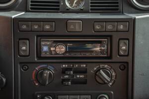 Image 35/42 of Land Rover Defender 90 (2015)