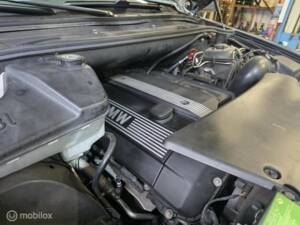 Bild 36/46 von BMW X5 3.0i (2003)