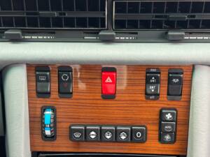 Image 6/26 of Mercedes-Benz 420 SEL (1986)